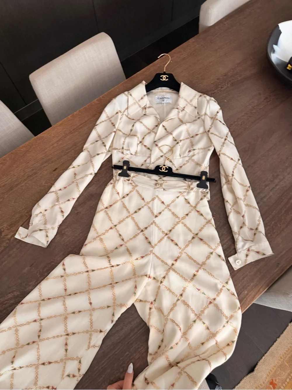 RARE CHANEL RUNWAY 2023/2022A CRUISE 100% SILK & REAL GOLD Sz 38 LIKE NEW PANT